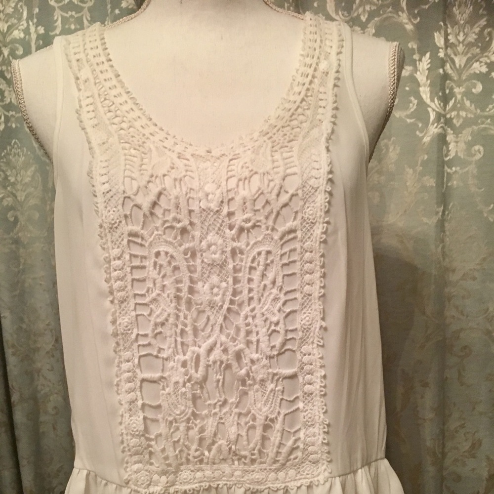 Lauren Conrad white tank